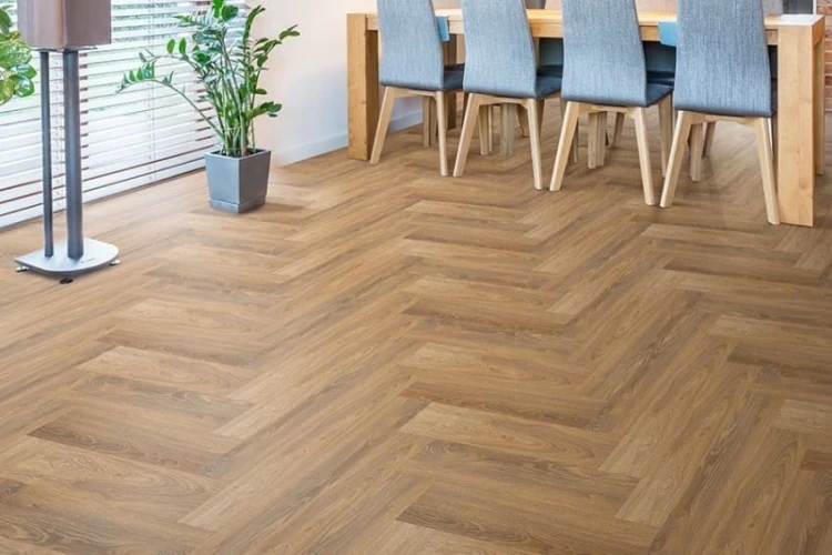 Виниловый Ламинат Floor Factor Herringbone HB15 Tobacco Braun Oak на Otdelka1.ru