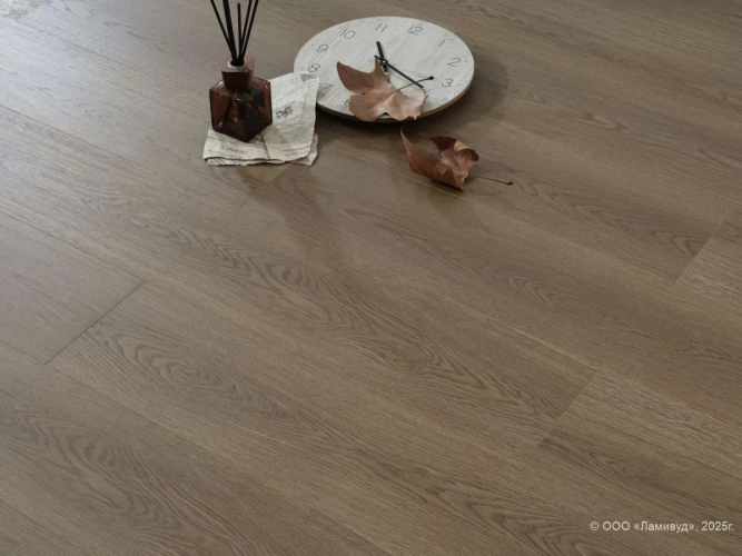 Ламинат Lamiwood Select 1213 Дуб Темный на Otdelka1.ru
