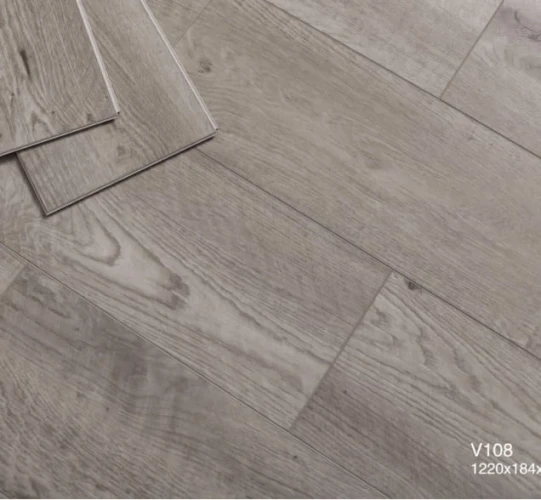 Кварцевый ламинат Betta Villa V108 Дуб Мартано на otdelka1.ru