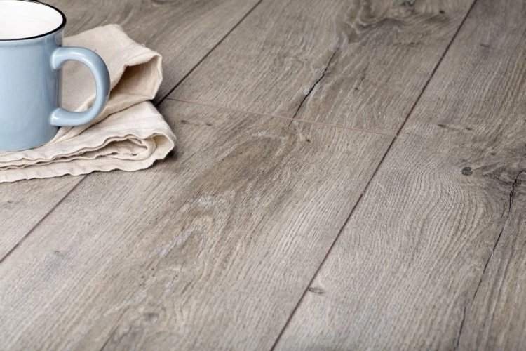 Ламинат Кронопол / Kronopol Aurum Symfonia Aqua Zero D4529 Solo Oak на otdelka1.ru