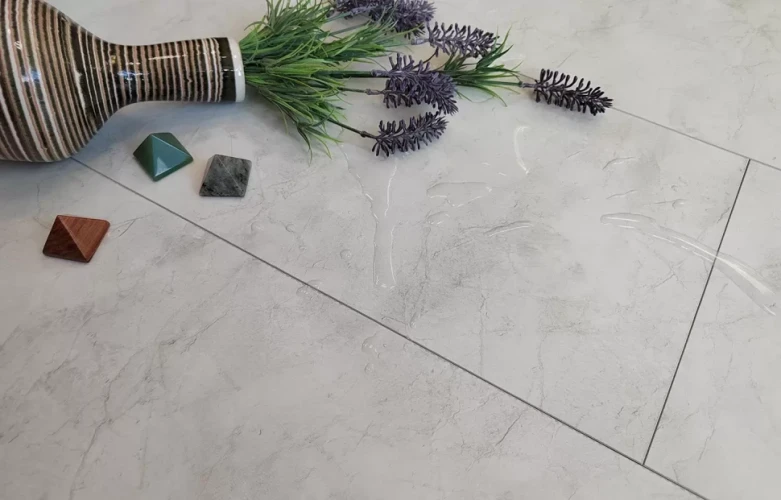 Кварцевый ламинат Stone Floor DCA5 MP Серый мрамор на Otdelka1.ru
