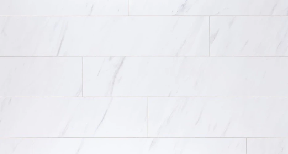 Ламинат Egger Pro Large 8/33 Aqua+ EPL245 Мрамор Леванто белый на ptdelka1.ru