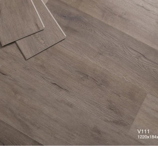 Кварцевый ламинат Betta Villa V111 Дуб Андрия на Otdelka1.ru