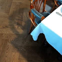 Кварцевый паркет Quartz Parquet Английская елка 5/0.6 мм 33-410 Дуб Рустикальный