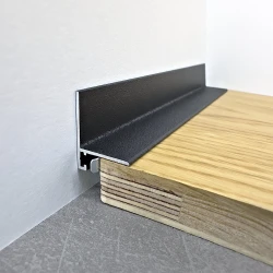 Микроплинтус Teckwood L-20 RAL9005 Черный Муар