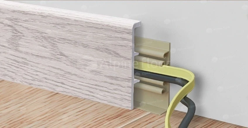 Плинтус Alpine Floor Rico Concept 80 Ясень Арктик на Otdelka1.ru