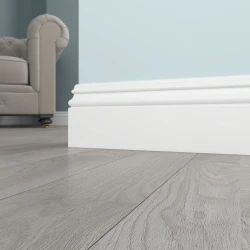 Плинтус Ultrawood Base 5270 2000x15x127