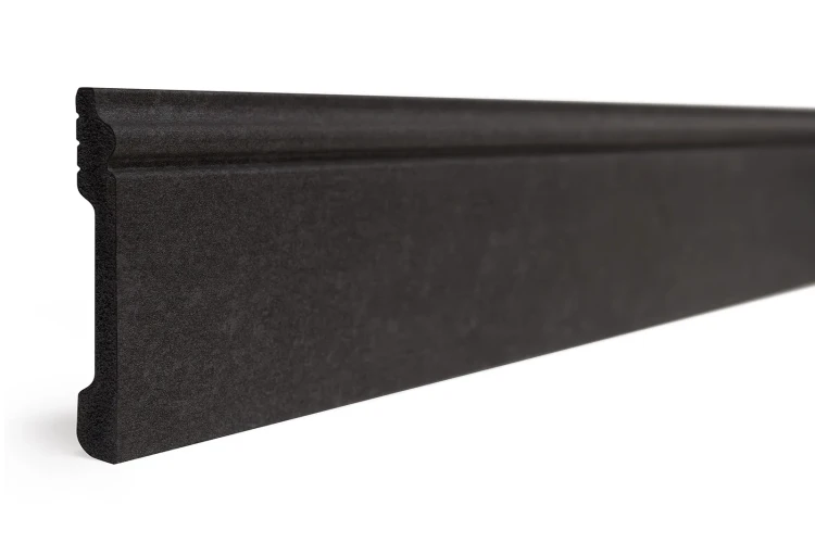 Плинтус полимерный Decor Dizayn 005-94 на otdelka1.ru