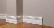 Плинтус полимерный Decor Dizayn 153 A на Otdelka1.ru