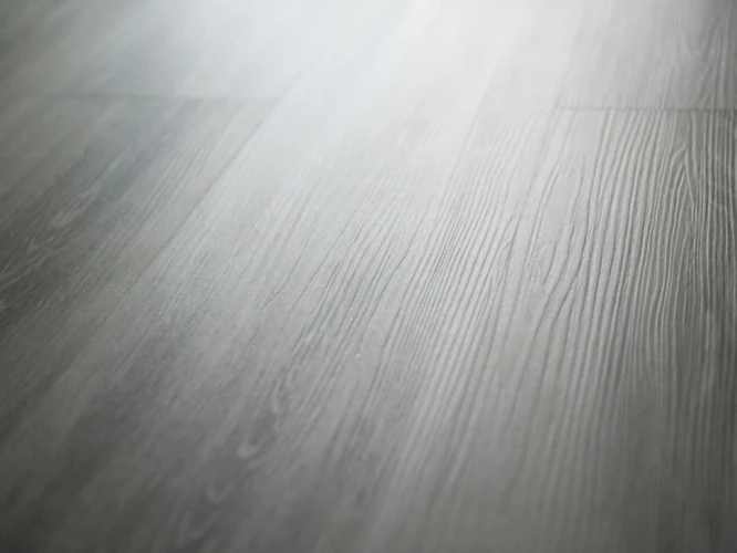 Виниловый Ламинат Lamiwood Quartzwood Q-13 Дуб Квинс на Otdelka1.ru