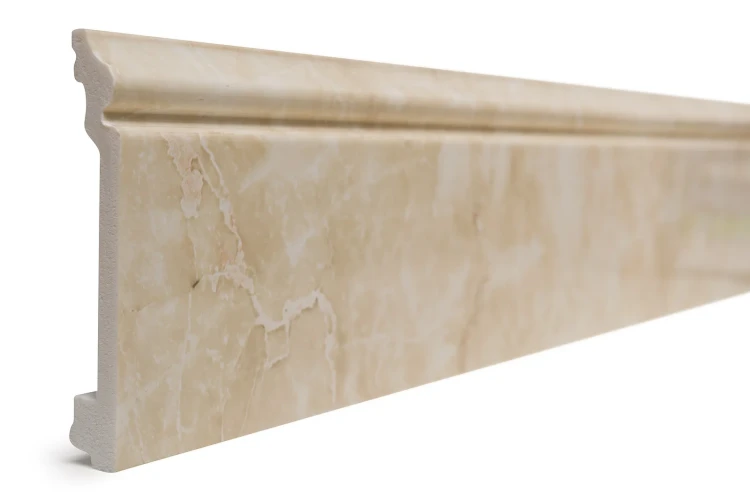 Плинтус полимерный Decor Dizayn 701-10 на otdelka1.ru