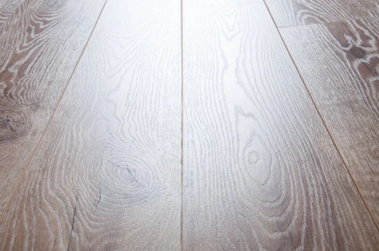 Ламинат Кронопол / Kronopol Aurum Gusto D4523 Habanero Oak на Otdelka1.ru