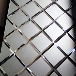 Потолочное пескоструйное стекло 595х595 с фацетом