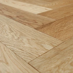 Паркетная доска Амбер вуд / Amber wood Венгерская елка Дуб Натур Лак