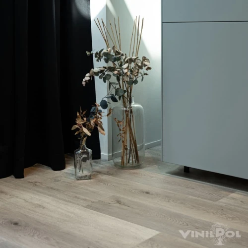 Виниловый Ламинат Винилпол / Vinilpol 7894-EIR Дуб Рим на otdelka1.ru