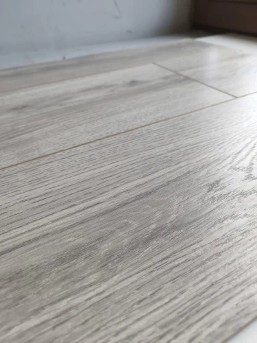 Ламинат Bonkeel Block 12.32 Wood 243 на Otdelka1.ru