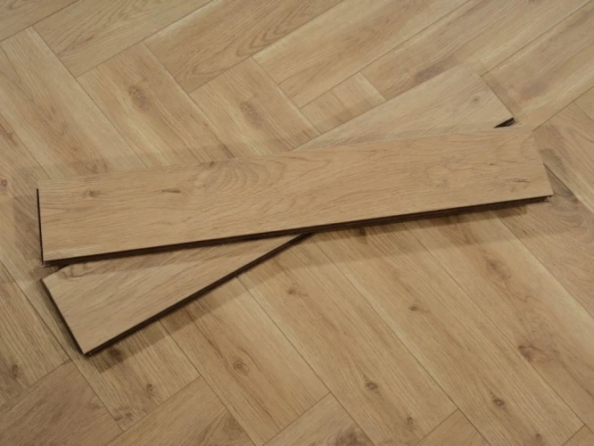 Ламинат lamiwood Chester 515 Дуб Плимут на Otdelka1.ru