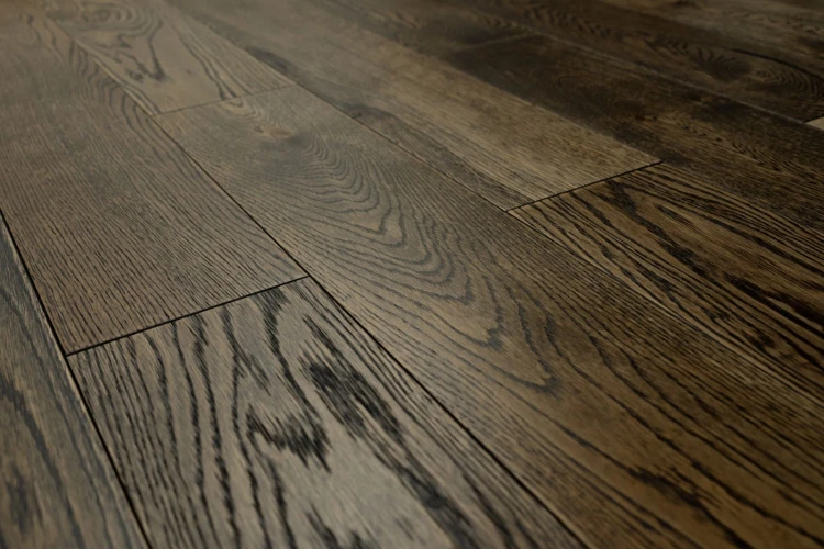 Паркетная доска Амбер вуд / Amber wood Фьюжн Дуб Антик (Коттедж) на otdelka1.ru