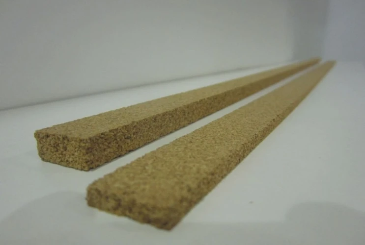 Пробковый компенсатор 910х10х23 на otdelka1.ru