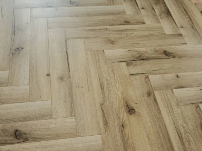 Ламинат lamiwood Chester 518 Дуб Ливерпуль на Otdelka1.ru