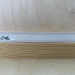 Уплотнитель для плинтуса МДФ Teckwood RAL 9016 Белый