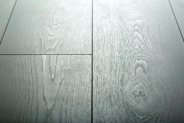 Ламинат Кронопол / Kronopol Milo Platinium D3305 Nike Oak на otdelka1.ru