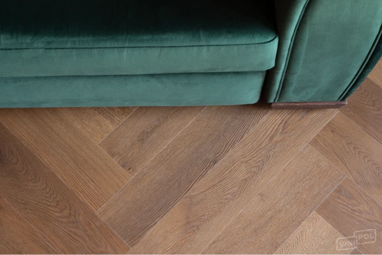 Кварц-виниловая плитка Vinilpol Herringbone Glue 9911 Паркет Пикассо на Otdelka1.ru