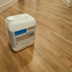 Однокомпонентный акрилово-полиуретановый лак на водной основе Berger Aqua-Seal Eco Gold 5л