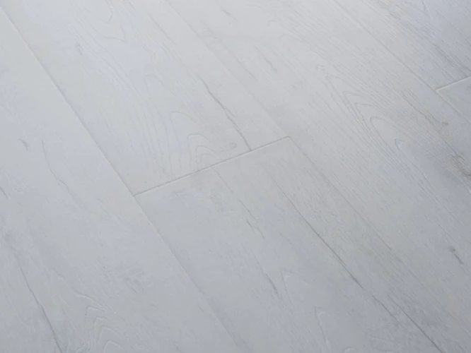 Ламинат Ламивуд / LAMIWOOD BRISTOL 2415 Дуб Элегант на otdelka1.ru