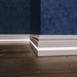 Плинтус Evrowood PN 100 LED