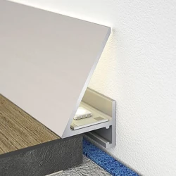 Микро плинтус Evrowood DA05S Серебро анодированный