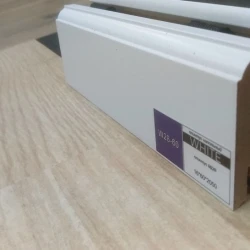 Плинтус МДФ Deartio Эконом White W 28-80 фигурный