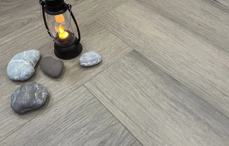 Кварц-виниловый ламинат MSPC Stone Floor елочка 2529-4 MP Браунстоун на Otdelka1.ru