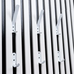 Вешалка настенная Evrowood VMS03 белая матовая