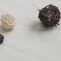 Глянцевый Ламинат Ламивуд / Lamiwood Glanz 301 Дуб Шифон