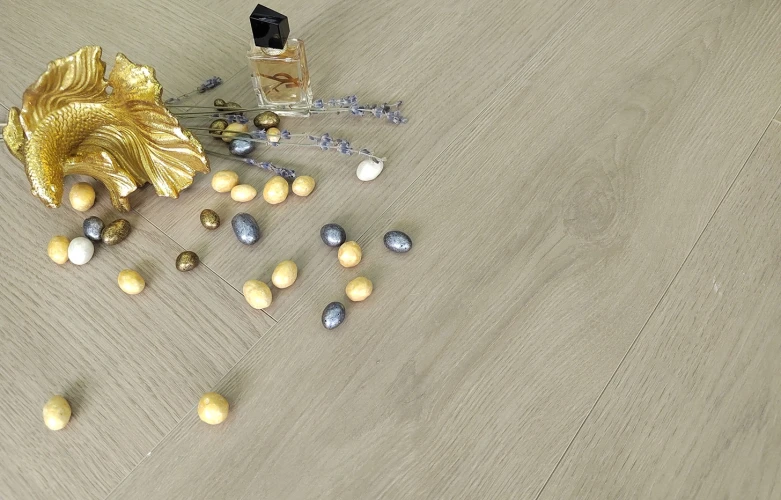 Кварц-виниловый ламинат MSPC Stone Floor елочка DCH2-8 MР Брукфилд на Otdelka1.ru