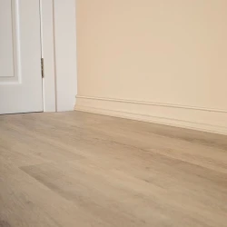 Кварц-виниловый ламинат Respect Floor 4206 Дуб Имперский