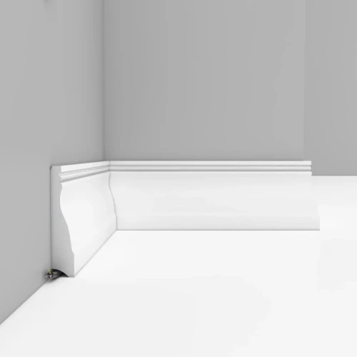 Плинтус напольный Decomaster D193 на otdelka1.ru