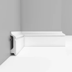 Плинтус Decomaster D122