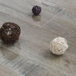 Глянцевый Ламинат Ламивуд / Lamiwood Glanz 305 Дуб Жаккарт