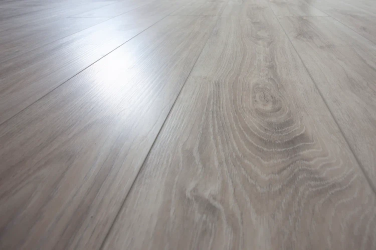 Кварц-виниловая плитка Damy Floor Family клеевая Дуб Белый на Otdelka1.ru