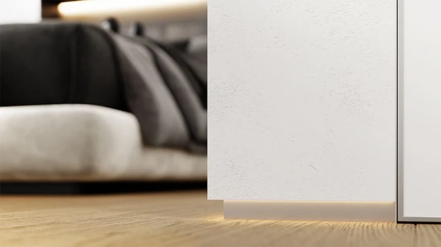 Теневой профиль напольный 20мм Серебристый на otdelka1.ru