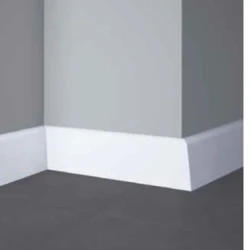 Плинтус напольный Decomaster D231