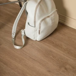 Кварц-виниловый ламинат Respect Floor 4213 Дуб Медовый