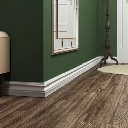 Плинтус Evrowood PN070