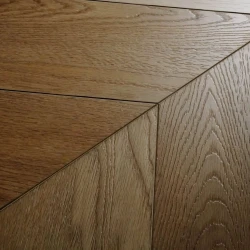 Кварц-виниловая плитка Damy Floor Chevron клеевая Тюильри