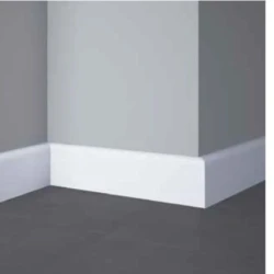 Плинтус напольный Decomaster A038