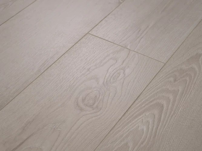 Ламинат Icon Floor Lime Ultra LM-401 Дуб Принс на Otdelka1.ru