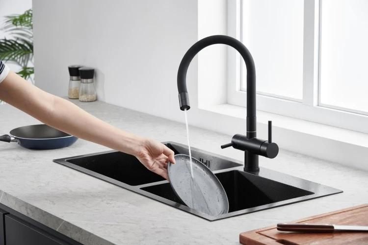 Смеситель EMAR ЕС - 3015 ЕС - 3015 black на Otdelka1.ru