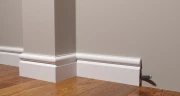 Плинтус полимерный Decor Dizayn DD137 на Otdelka1.ru